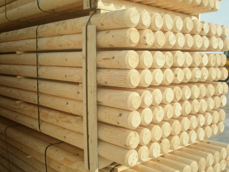 Imported Machine Round Posts 4ft x 2